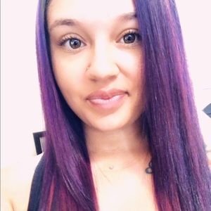 Meet your Posher, Reaunna